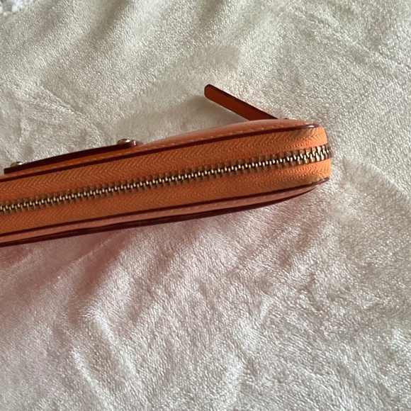 Kate Spade Wellesley Neda Zip Wallet - Picture 5 of 6